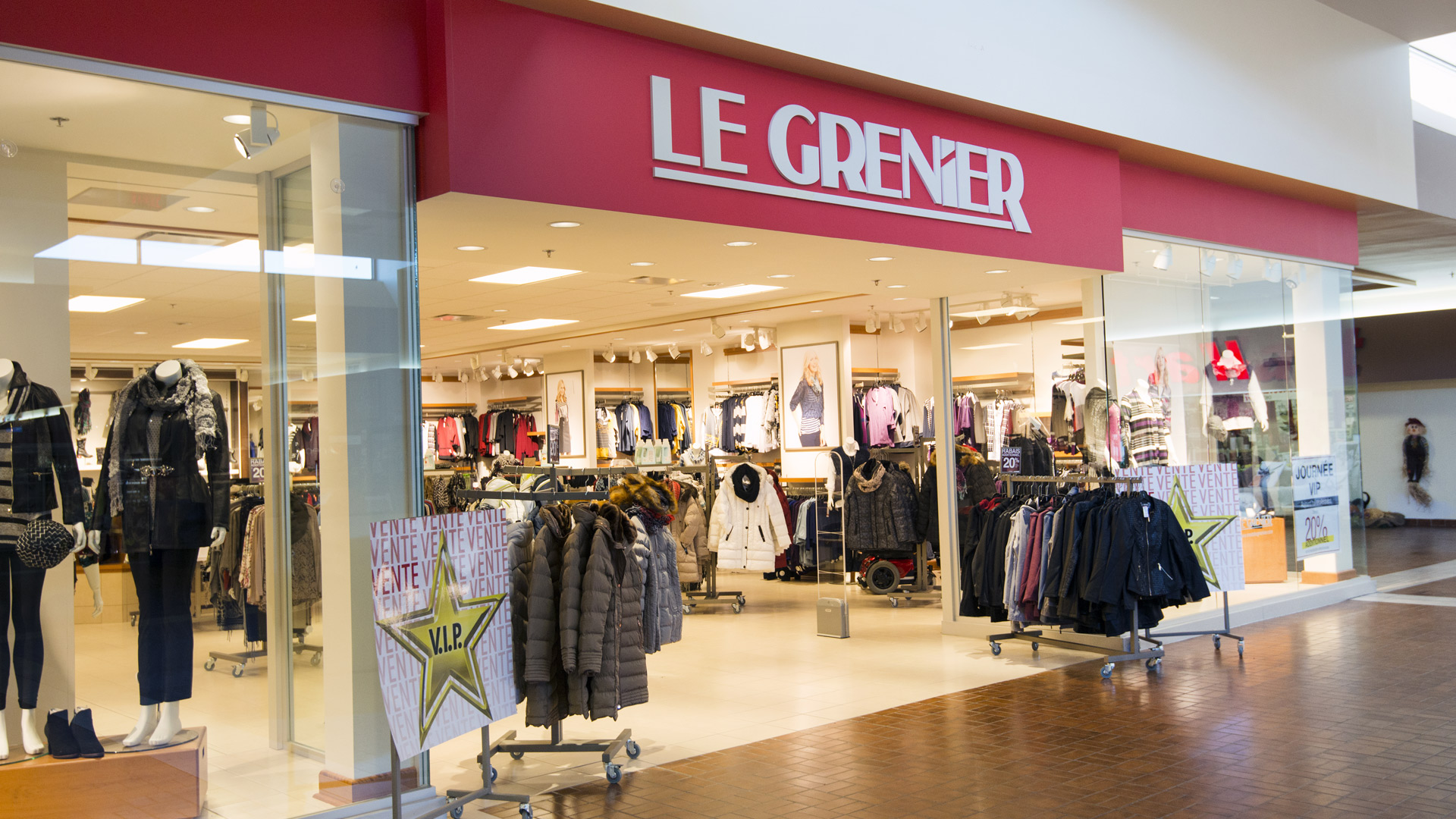 carrefour-gaspe-grenier-sandalwood